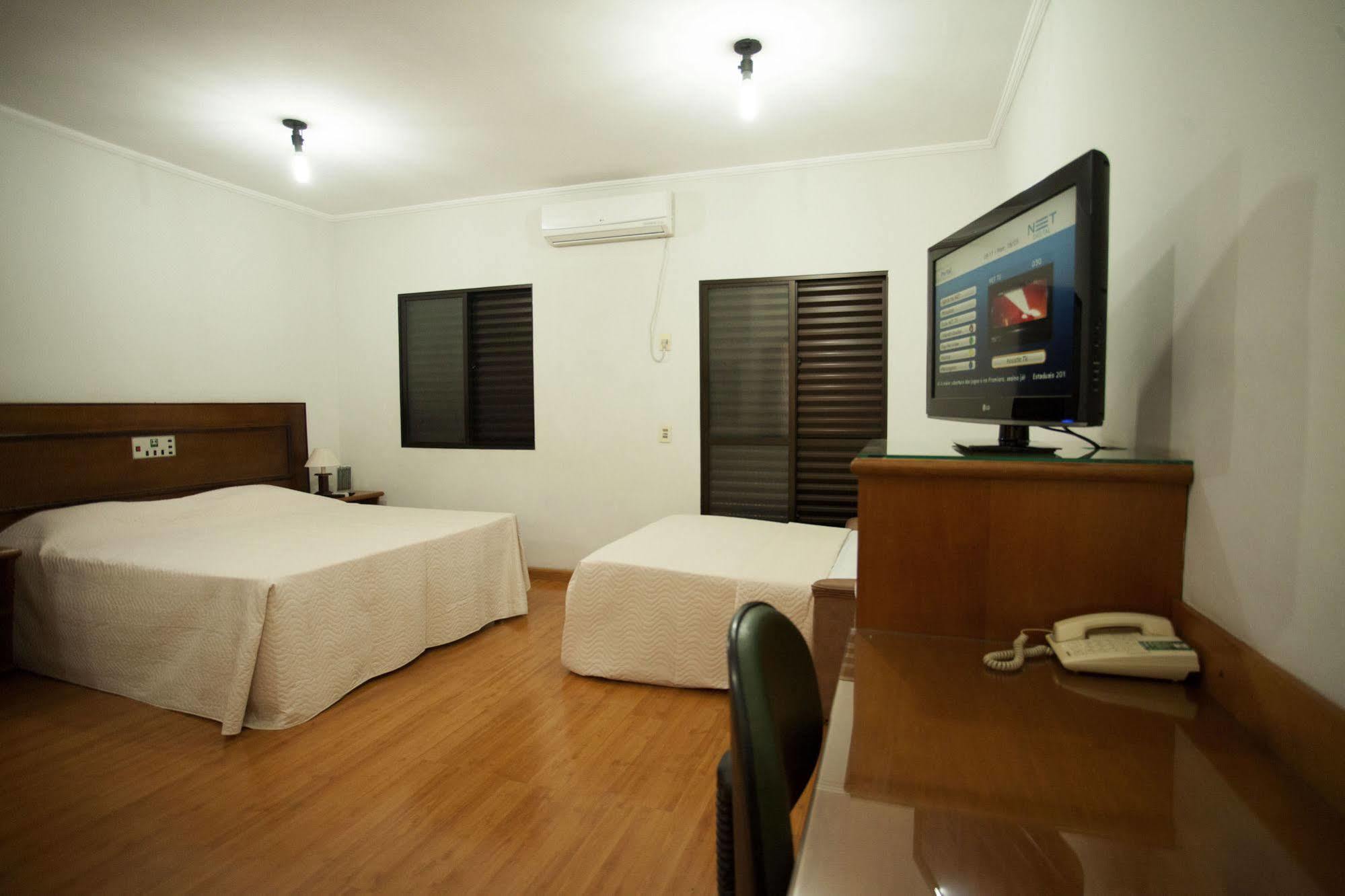 Indaia Hotel Residence São Carlos Екстериор снимка